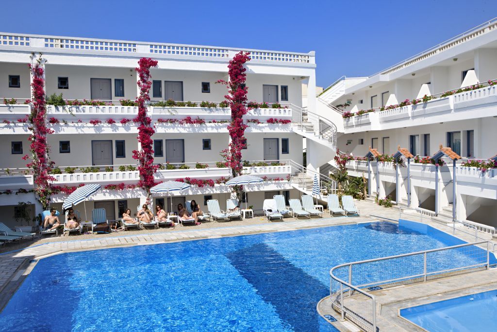 פלטאנס Ariadne Hotel מראה חיצוני תמונה
