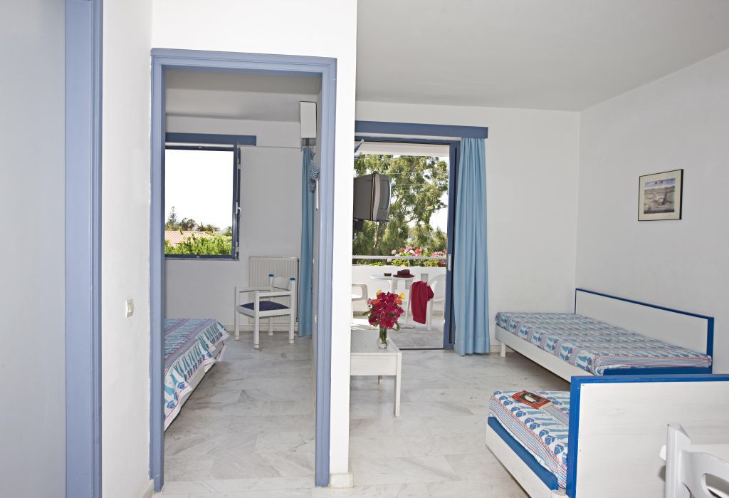 פלטאנס Ariadne Hotel מראה חיצוני תמונה
