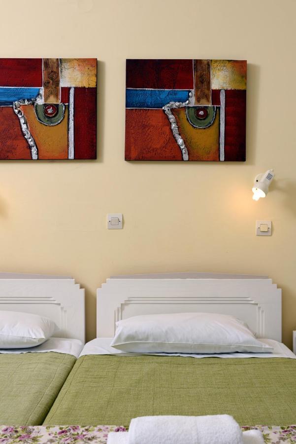 פלטאנס Ariadne Hotel מראה חיצוני תמונה